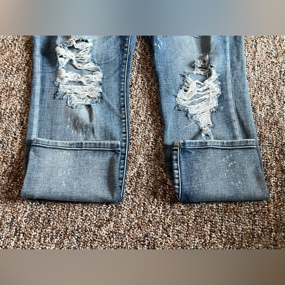 Judy Blue Women’s Boyfriend Fit Distressed Stretch Comfort Jeans Size 13/31 - Picture 5 of 13